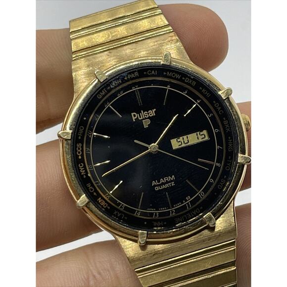 Vintage Pulsar Y960-6059 Men Rotate Bezel Analog Digital Quartz Watch Gold Tone - Picture 8 of 9